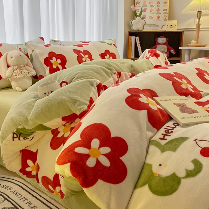 91家纺网 家纺一手货源 找家纺 大渔生活 2024新款牛奶绒印花系列四件套 花嫁