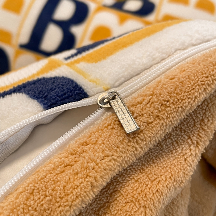 91家纺网 家纺一手货源 找家纺 大渔生活 2024新款牛奶绒印花系列四件套 剑桥