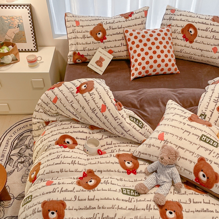 91家纺网 家纺一手货源 找家纺 大渔生活 2024新款牛奶绒印花系列四件套 维尼熊