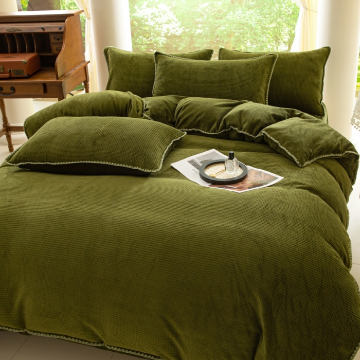 91家纺网 家纺一手货源 找家纺 邦妮 2024新款华夫格牛奶绒贝壳边四件套 华夫格-墨绿