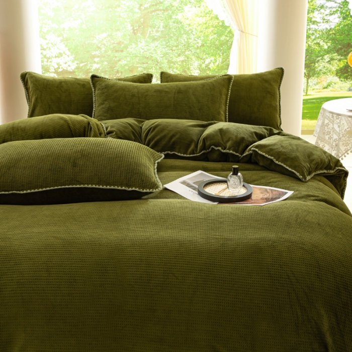 91家纺网 家纺一手货源 找家纺 邦妮 2024新款华夫格牛奶绒贝壳边四件套 华夫格-墨绿