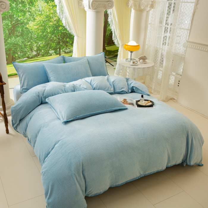 91家纺网 家纺一手货源 找家纺 邦妮 2024新款华夫格牛奶绒贝壳边四件套 华夫格-天蓝