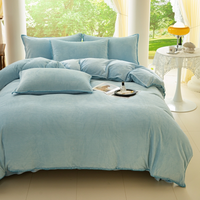 91家纺网 家纺一手货源 找家纺 邦妮 2024新款华夫格牛奶绒贝壳边四件套 华夫格-天蓝