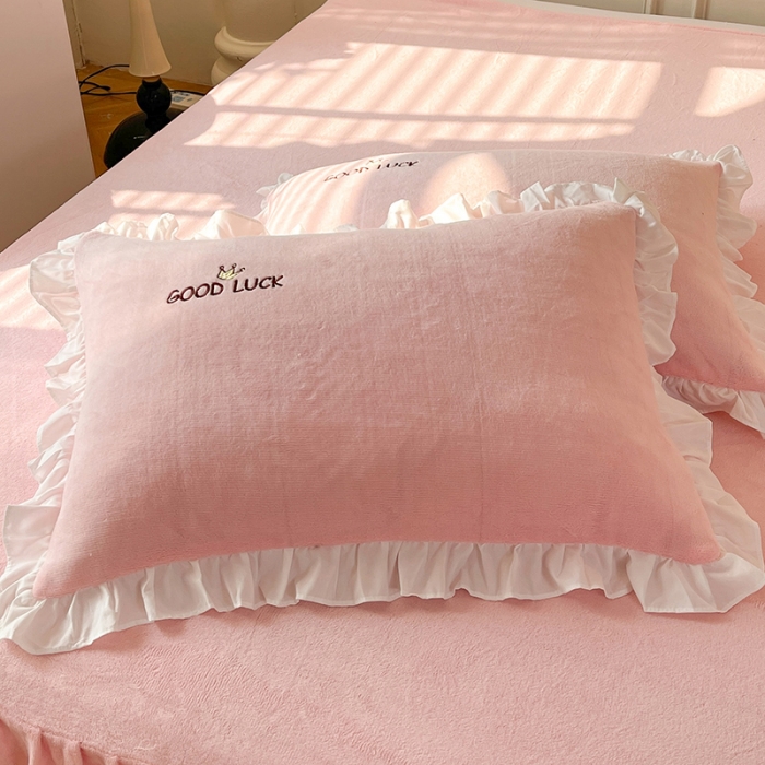 91家纺网 家纺一手货源 找家纺 绒兔兔 2023韩版牛奶绒彩虹刺绣四件套 彩虹-粉玉