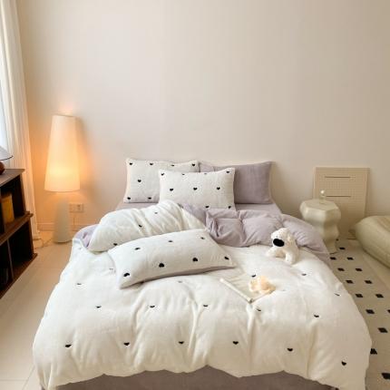 91家纺网 家纺一手货源 找家纺 （总）蜜柚 2024新款直播兔毛绒双面保暖牛奶绒小清新绣花四件套