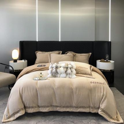 91家纺网 家纺一手货源 找家纺 鼎飞 2023新款牛奶婴儿绒四件套-威廉 威廉-果咖