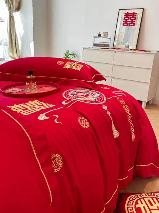 91家纺网 家纺一手货源 找家纺 欧乐蒂 2025新款亲肤刺绣婚庆四件套 龙凤情缘