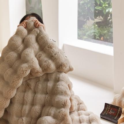 91家纺网 家纺一手货源 找家纺 （总）航途席业 2023新款泡泡绒托斯卡纳兔毛短绒毯子