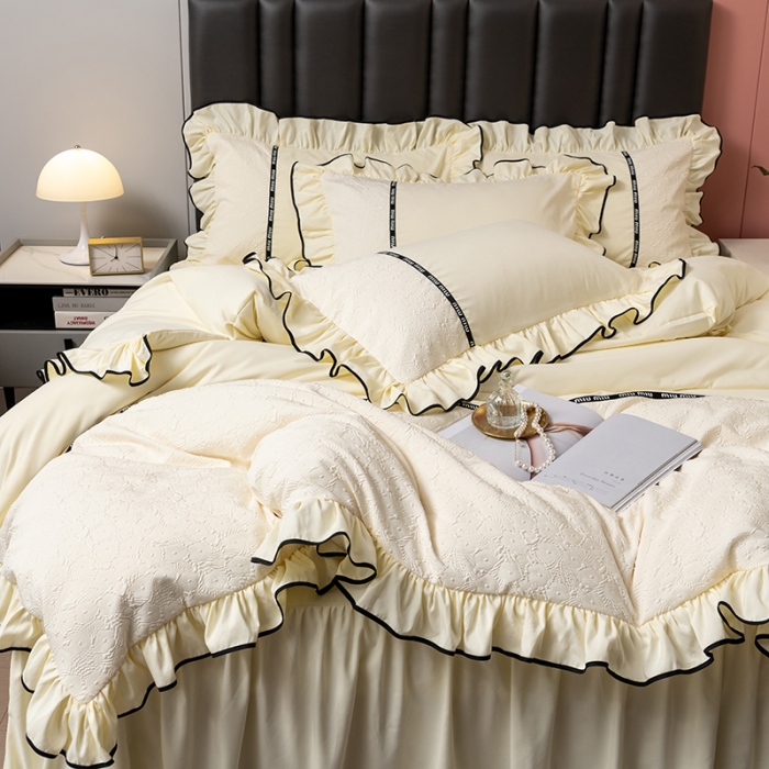 91家纺网 家纺一手货源 找家纺 乐卧家居 2026新款时尚压花撞色织带荷叶边四件套-丽可-黄