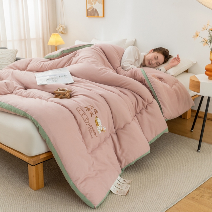 91家纺网 家纺一手货源 找家纺 钰博2023新款水洗棉麻立体被大豆被直播爆款冬被被子被芯 豆沙粉