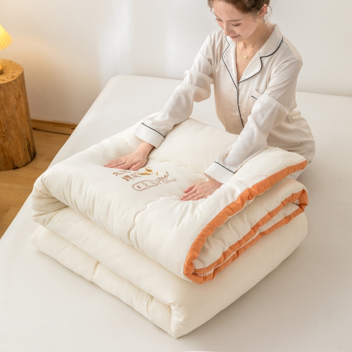 91家纺网 家纺一手货源 找家纺 钰博2023新款水洗棉麻立体被大豆被直播爆款冬被被子被芯 云朵白