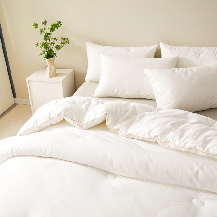 91家纺网 家纺一手货源 找家纺 （总）德芙2023新款全棉40s大提花酒店风冬被冬被 春秋被被子 被芯