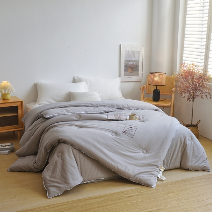 91家纺网 家纺一手货源 找家纺 德芙 2023新款水洗棉大豆被二合一子母被 简朴灰Simple grey子母被二合一