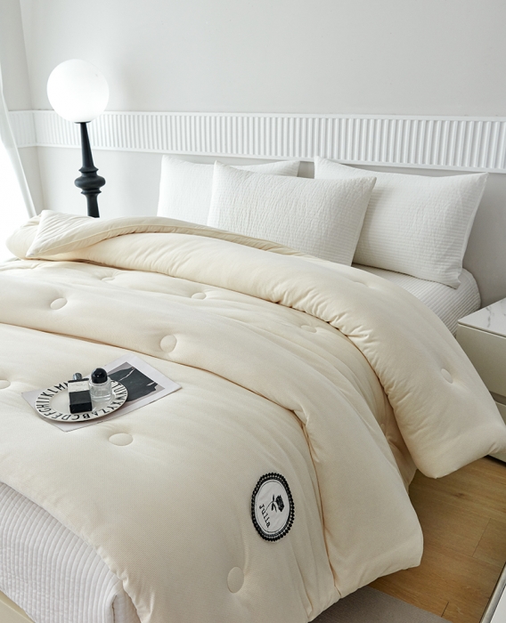 91家纺网 家纺一手货源 找家纺 （总）丽卡家纺 2023新款A类针织提花大豆被-巴黎之都