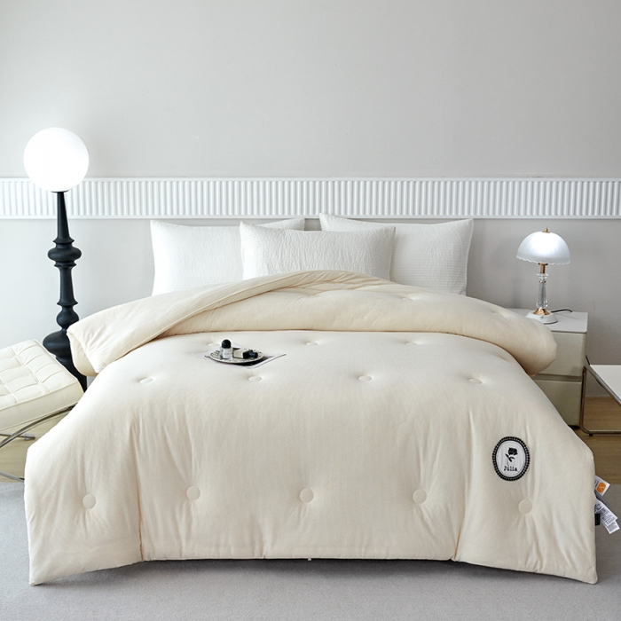 91家纺网 家纺一手货源 找家纺 丽卡家纺 2023新款A类针织提花大豆被-巴黎之都 巴黎之都-米白