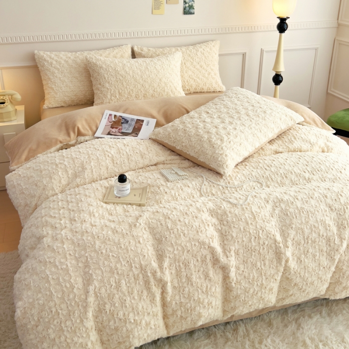 91家纺网 家纺一手货源 找家纺 宜家坊 2023新款立体玫瑰兔毛绒四件套 玫瑰兔毛-奶白咖