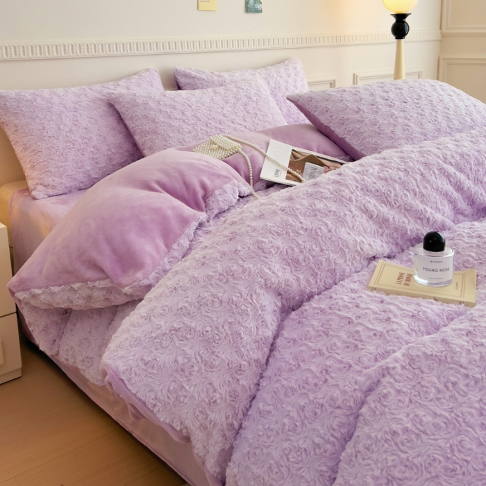 91家纺网 家纺一手货源 找家纺 宜家坊 2023新款立体玫瑰兔毛绒四件套 玫瑰兔毛-蔷薇紫