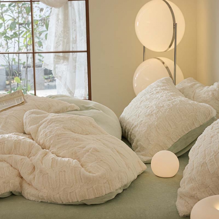 91家纺网 家纺一手货源 找家纺 沐棉 2023新款秋冬加厚保暖兔毛绒牛奶绒四件套 波浪-米拼绿