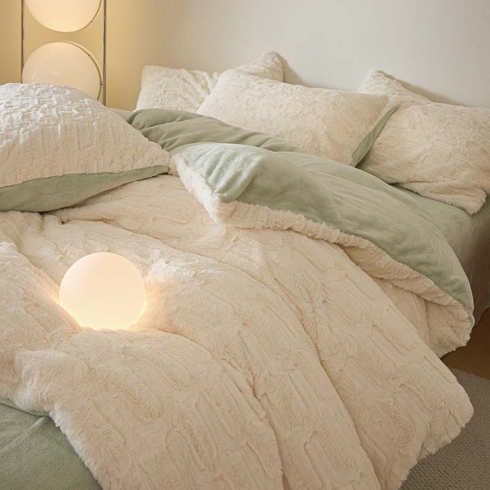 91家纺网 家纺一手货源 找家纺 沐棉 2023新款秋冬加厚保暖兔毛绒牛奶绒四件套 波浪-米拼绿