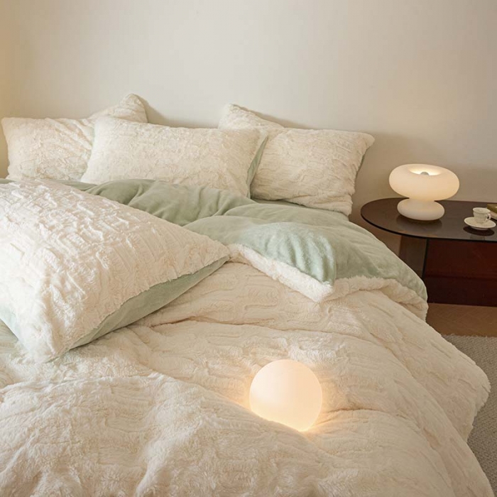 91家纺网 家纺一手货源 找家纺 沐棉 2023新款秋冬加厚保暖兔毛绒牛奶绒四件套 波浪-米拼绿