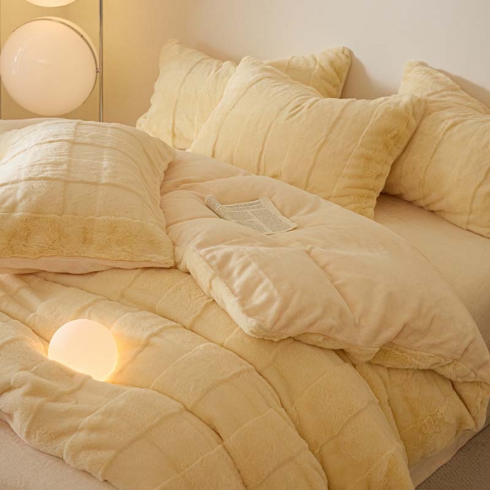 91家纺网 家纺一手货源 找家纺 沐棉 2023新款秋冬加厚保暖兔毛绒牛奶绒四件套 方格-黄