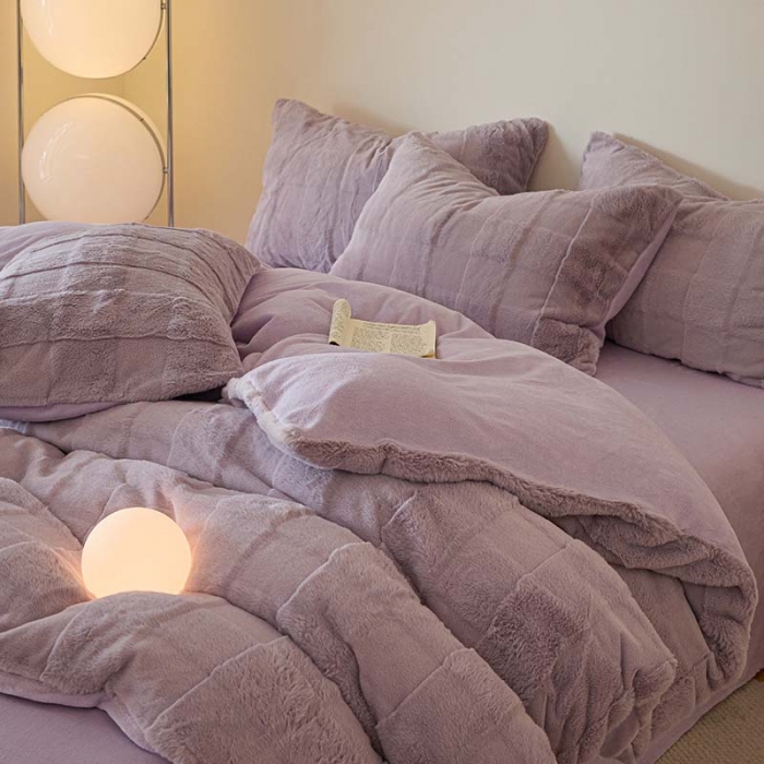 91家纺网 家纺一手货源 找家纺 沐棉 2023新款秋冬加厚保暖兔毛绒牛奶绒四件套 方格-紫