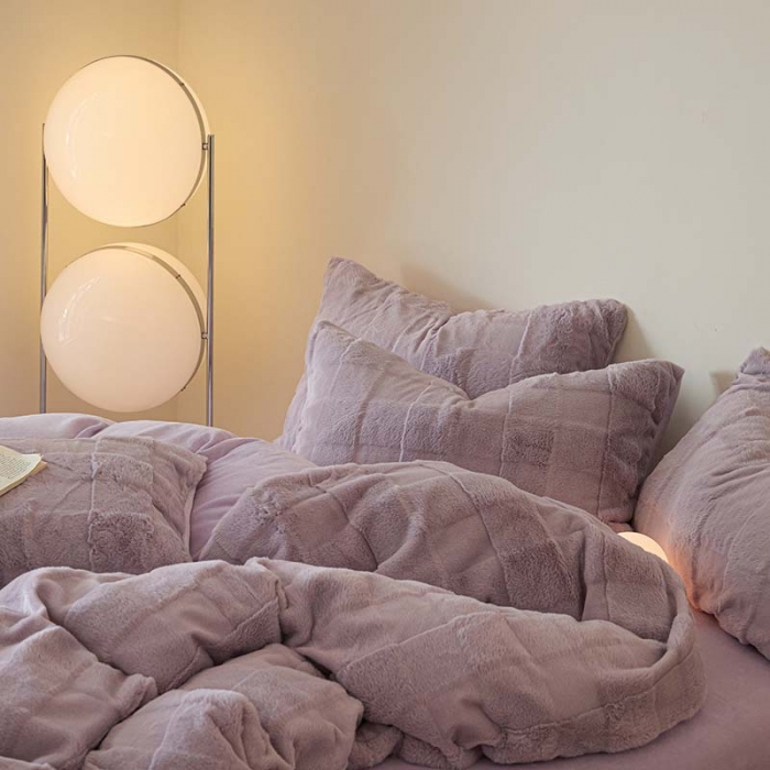 91家纺网 家纺一手货源 找家纺 沐棉 2023新款秋冬加厚保暖兔毛绒牛奶绒四件套 方格-紫