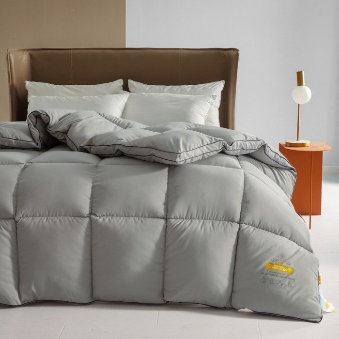 91家纺网 家纺一手货源 找家纺 （总）迪乐妮 2024新款方格立体和单边水洗棉四季被