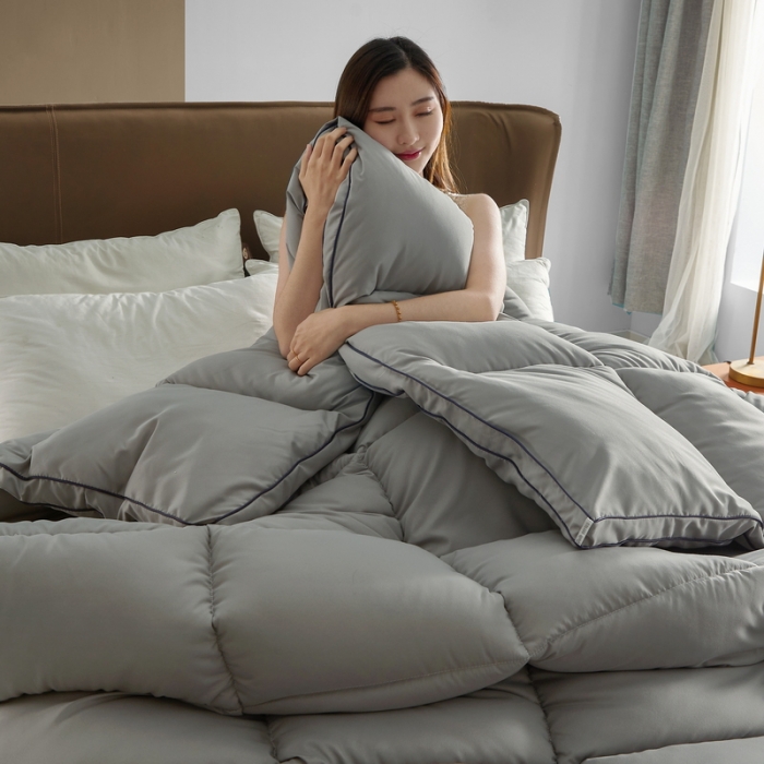 91家纺网 家纺一手货源 找家纺 （总）迪乐妮 2024新款方格立体和单边水洗棉四季被