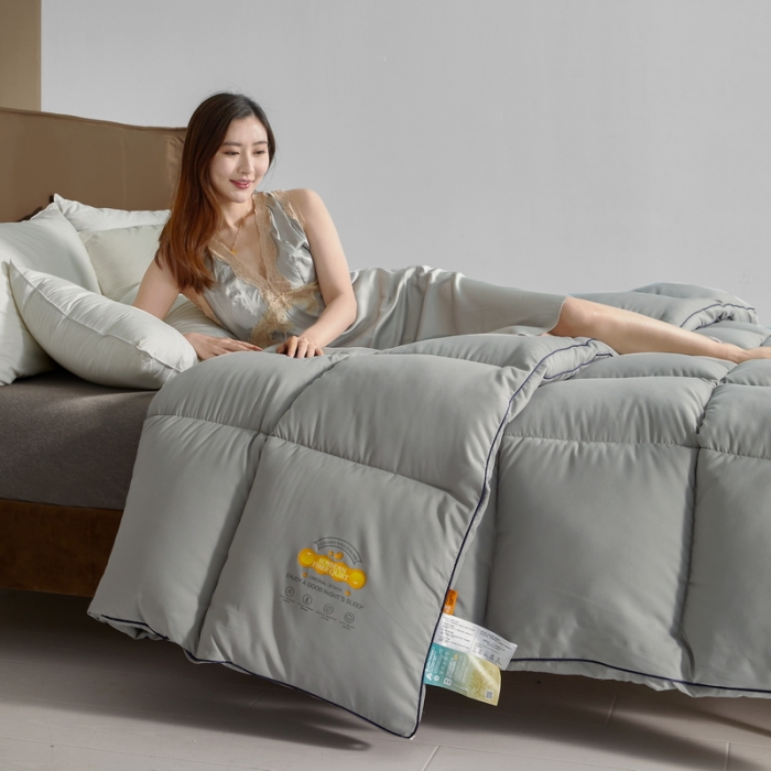 91家纺网 家纺一手货源 找家纺 （总）迪乐妮 2024新款方格立体和单边水洗棉四季被