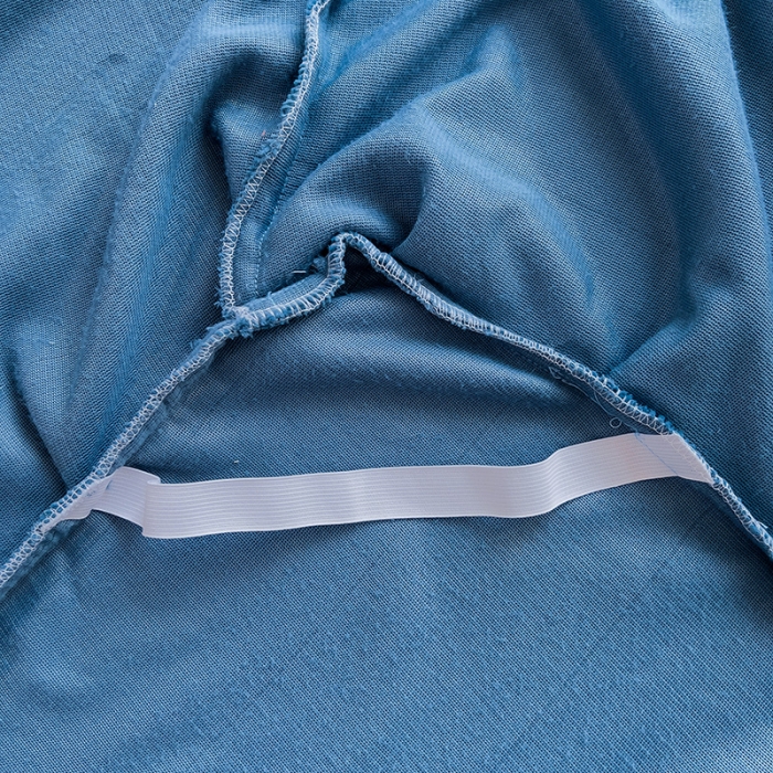 91家纺网 家纺一手货源 找家纺 极梦家纺（支持定制） 2025新款纯色高克重韩版牛奶绒单床裙三件套 牛奶兰