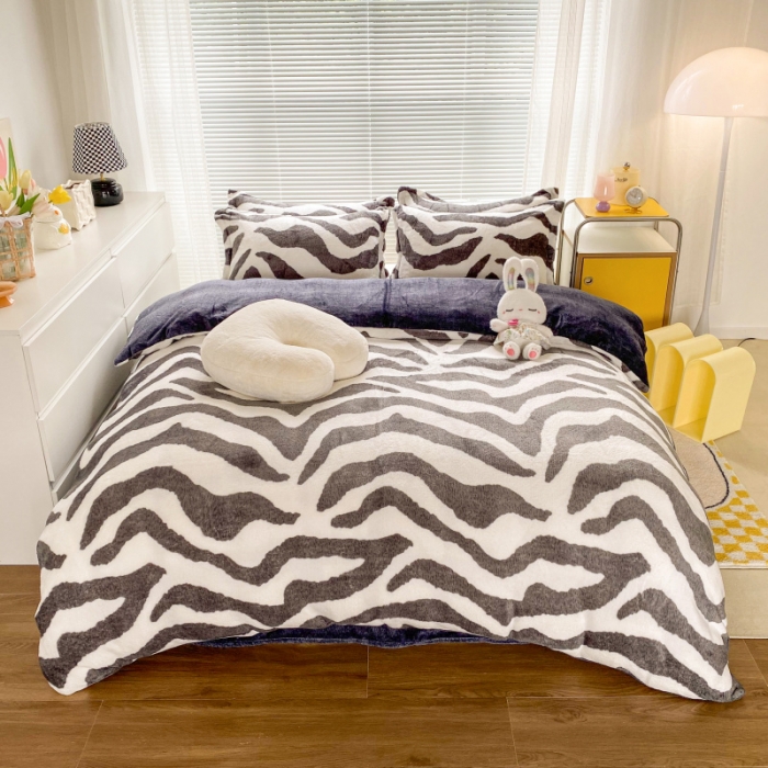 91家纺网 家纺一手货源 找家纺 （总）妖妖家纺 2023新款 法莱绒加厚保暖四件套