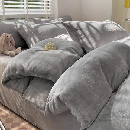91家纺网 家纺一手货源 找家纺 （总）艾咪 新款加厚加密纯色牛奶绒四件套三件套