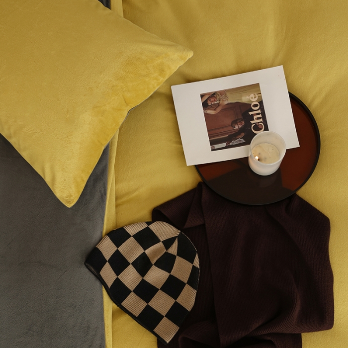 91家纺网 家纺一手货源 找家纺 寐眠 2023新款双面保暖加厚天鹅绒四件套 姜黄深灰