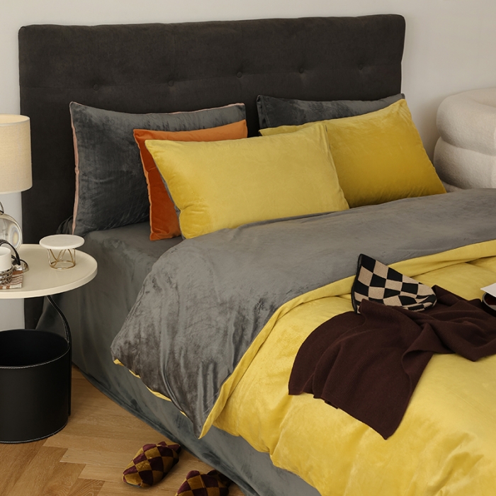 91家纺网 家纺一手货源 找家纺 寐眠 2023新款双面保暖加厚天鹅绒四件套 姜黄深灰