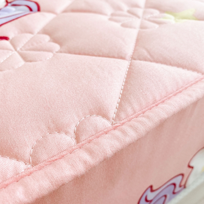 91家纺网 家纺一手货源 找家纺 米柳 2024新款亲肤夹棉印花床笠 彩虹马