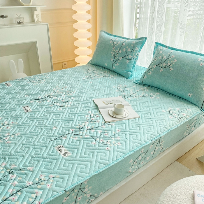 91家纺网 家纺一手货源 找家纺 米柳 2024新款亲肤夹棉印花床笠 风花雪月