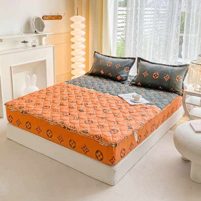 91家纺网 家纺一手货源 找家纺 米柳 2024新款亲肤夹棉印花床笠 凯瑞拉