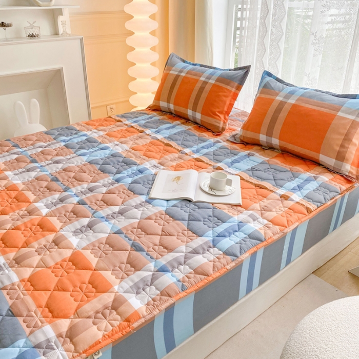 91家纺网 家纺一手货源 找家纺 米柳 2024新款亲肤夹棉印花床笠 兰橘大格