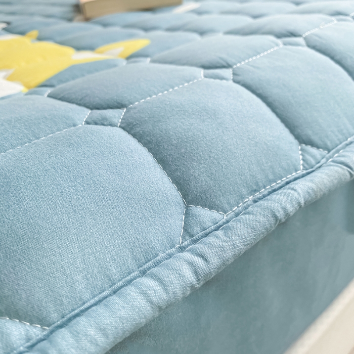 91家纺网 家纺一手货源 找家纺 米柳 2024新款亲肤夹棉印花床笠 汪汪队