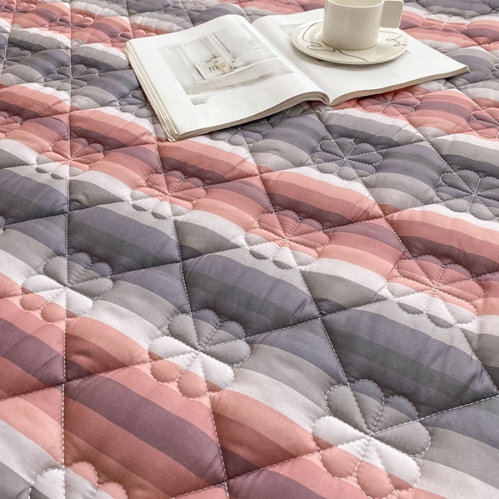 91家纺网 家纺一手货源 找家纺 米柳 2024新款亲肤夹棉印花床笠 维也纳