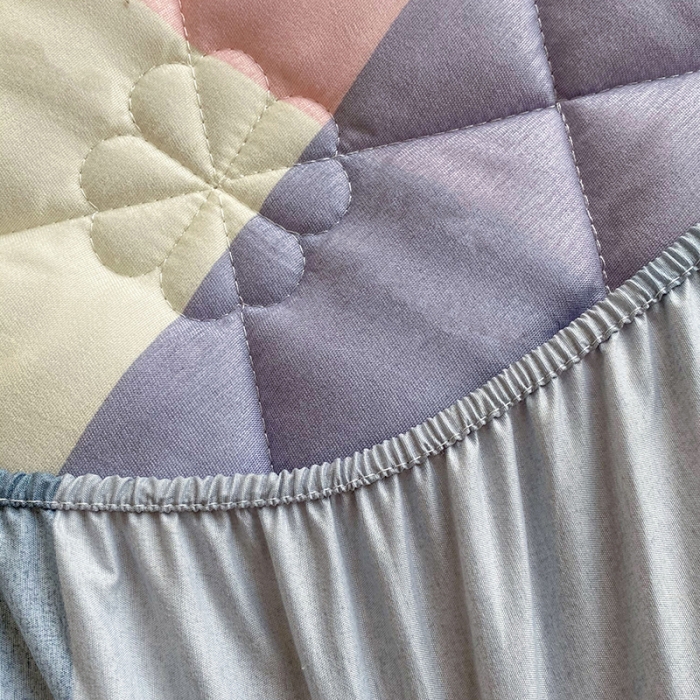 91家纺网 家纺一手货源 找家纺 米柳 2024新款亲肤夹棉印花床笠 嫣红品格