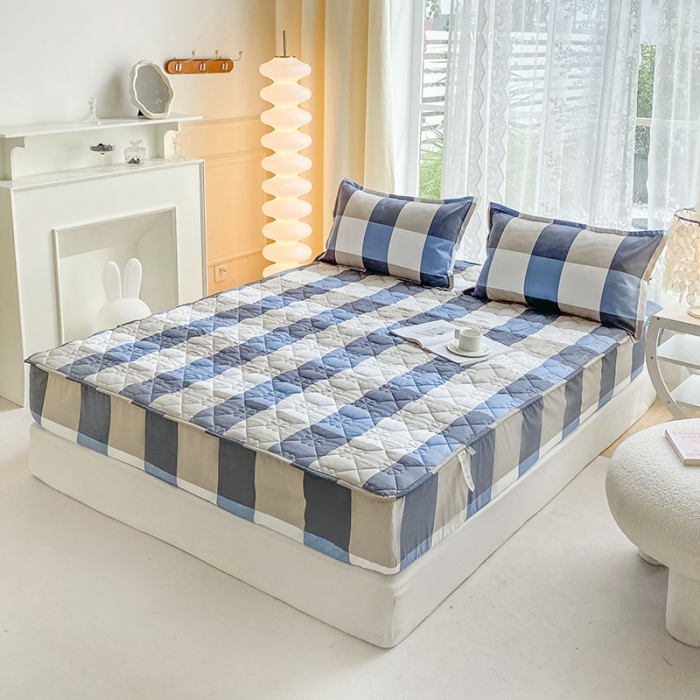 91家纺网 家纺一手货源 找家纺 米柳 2024新款亲肤夹棉印花床笠 湛蓝品格