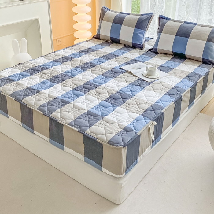 91家纺网 家纺一手货源 找家纺 米柳 2024新款亲肤夹棉印花床笠 湛蓝品格