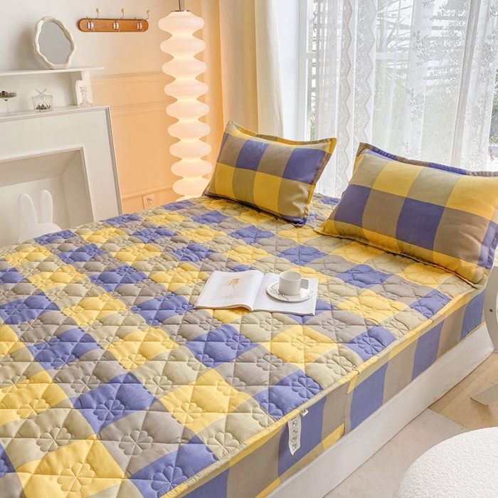 91家纺网 家纺一手货源 找家纺 米柳 2024新款亲肤夹棉印花床笠 紫黄大格