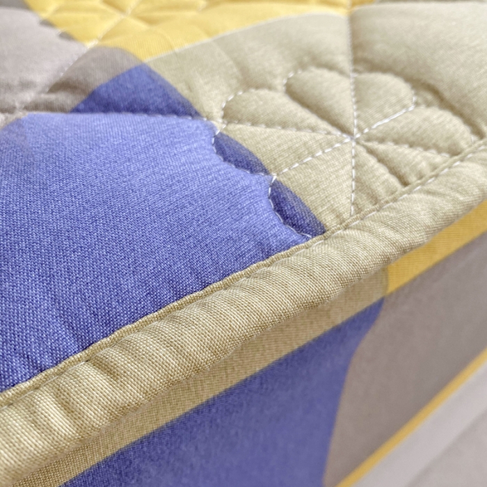 91家纺网 家纺一手货源 找家纺 米柳 2024新款亲肤夹棉印花床笠 紫黄大格