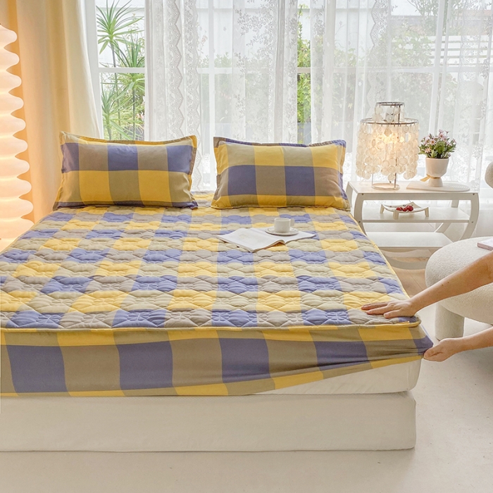 91家纺网 家纺一手货源 找家纺 米柳 2024新款亲肤夹棉印花床笠 紫黄大格