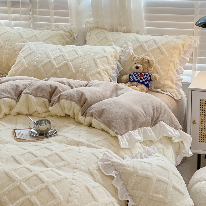 91家纺网 家纺一手货源 找家纺 （总）澳梵 2023新款温柔梦境花梦塔芙绒韩版四件套