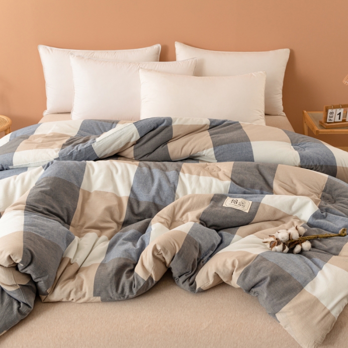 91家纺网 家纺一手货源 找家纺 梦镜2023新款A类无印风亲肤棉花被 蓝大格