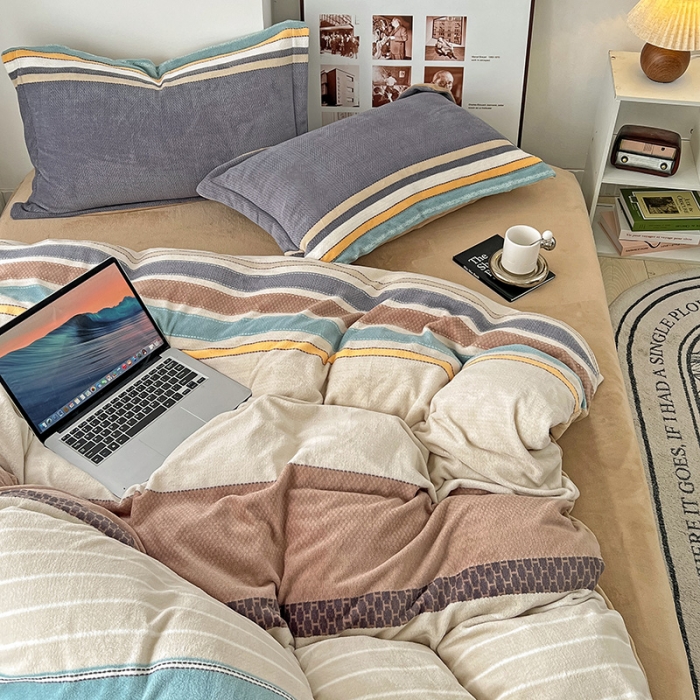 91家纺网 家纺一手货源 找家纺 乐童2024新款吊边款牛奶绒四件套 莫兰迪